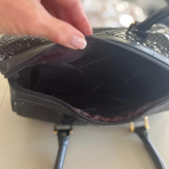 Whiting and Davis handbag - Picture 4 of 6